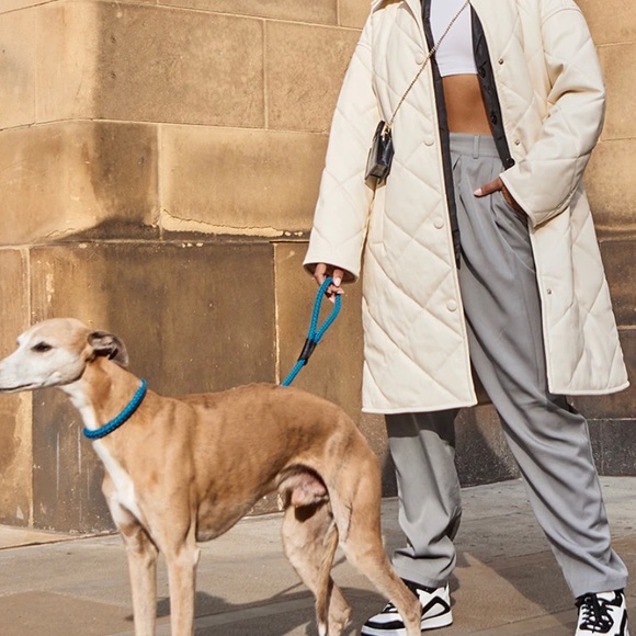 Quilted cream faux leather jacket size M( oversized) - Picture 3 of 6